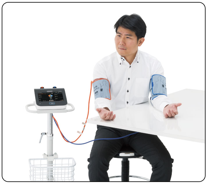 血圧脈波検査装置 HBP-8000